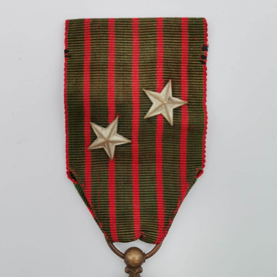 Vintage French Military Cross Medal and Ribbon|1914-1917 World War 1|Courage and Honor Cross Medal Star|Francaise Croix De Guerre WW1 Medal