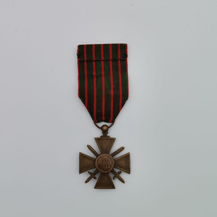 Vintage French Military Cross Medal and Ribbon|1914-1917 World War 1|Courage and Honor Cross Medal Star|Francaise Croix De Guerre WW1 Medal