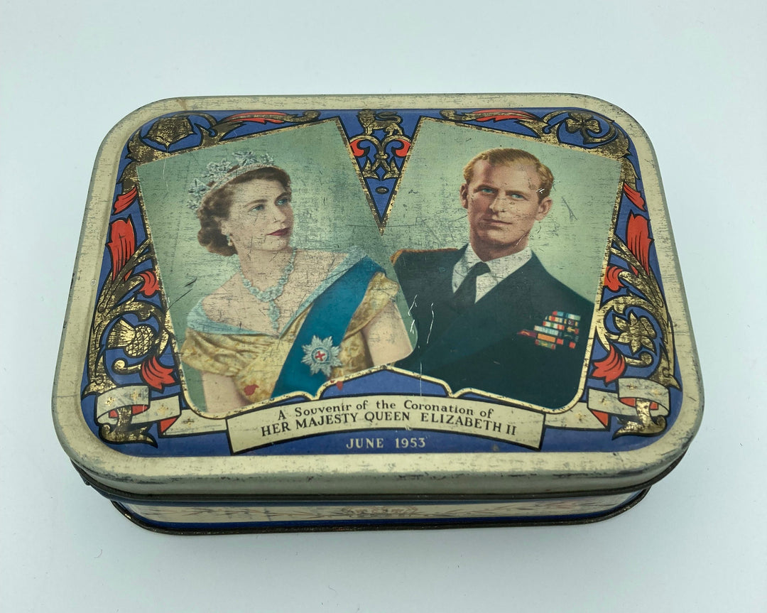 June 1953|Coronation of Her Majesty Queen Elizabeth II Tin Box|Collectible Metal Box Made in England|Commemorative Souvenir Toffee Tin Box