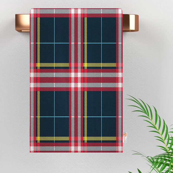 Plaid Hand Towel|Geometric Tea Towel|Checkered Dish Cloth|Eco-Friendly Abstract Towel|Minimalist Dishcloth|Gift For Her|Soft Cleaning Cloth