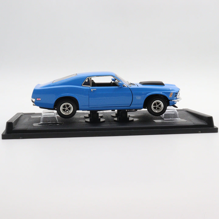 Motormax 1970 Ford Mustang Boss 429|Scale 1/18 Diecast Car Collection|Classic Vintage Metal Model Car for Collectors|Office Decoration Item