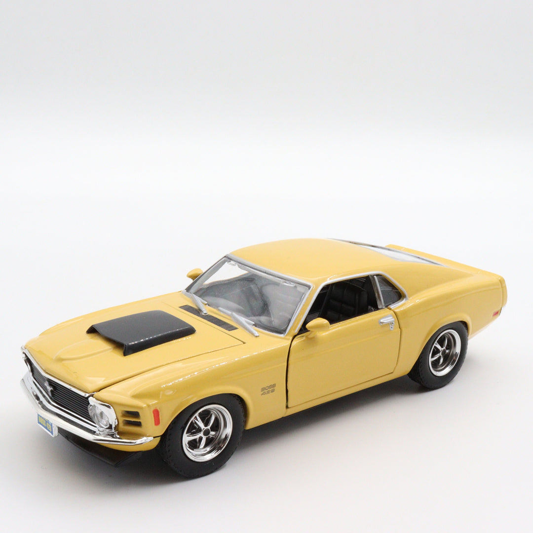 1970 Mustang Boss|Scale 1/24 Diecast Classic Car|Vintage Model Car|Collectible Metal Car|Old Yellow Car for Collectors|Birthday Gift for Dad