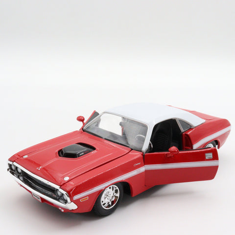 Maisto 1970 Dodge Challenger R/T|Scale 1/24 Diecast Classic Car|Vintage Model Car for Dad|Collectible Metal Car|Old Red Car for Collectors