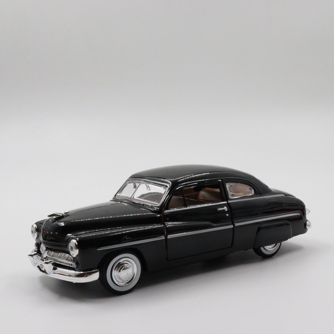 Motormax 1949 Mercury Classic Car|Scale 1/24 Black Diecast Car|Vintage Model Car|Metal Collection Car|Nostalgic Gift for Dad|Office Decor