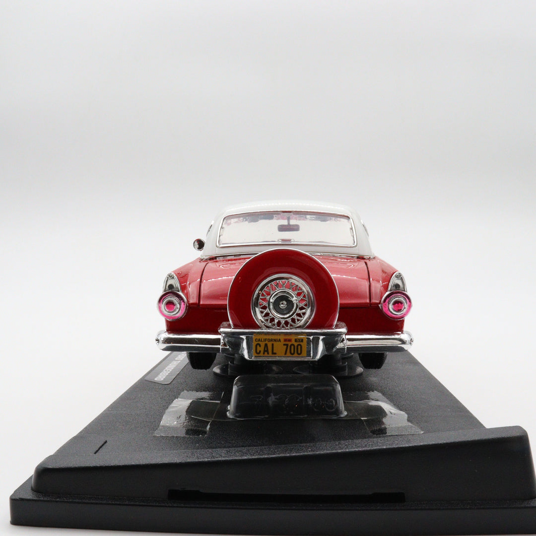 Motormax 1956 Ford ThunderBird|Scale 1/18 Red Diecast Car|Vintage Model Car for Collectors|Classic Metal Collection Car|Home Decoration