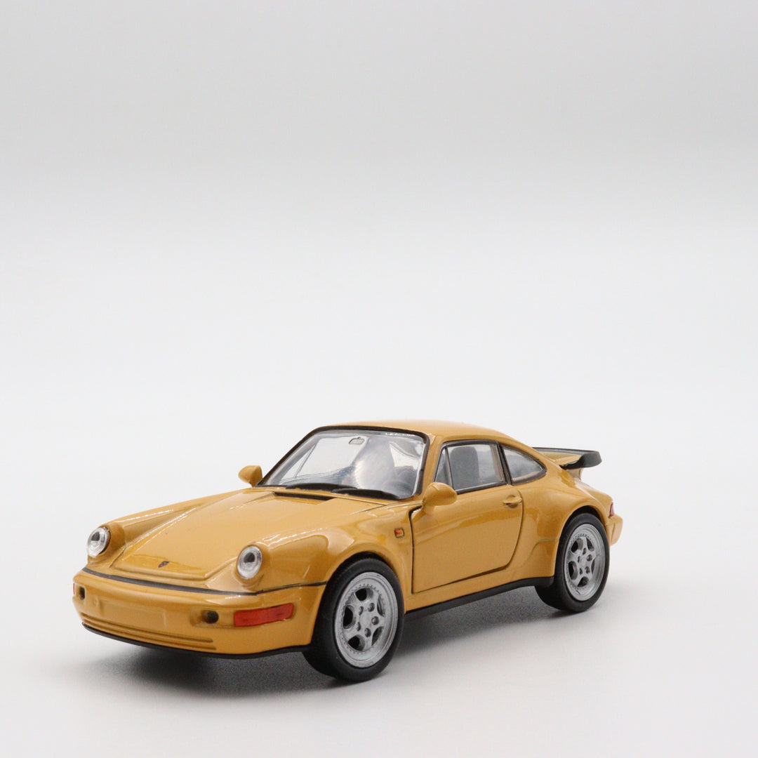 Welly Model Porsche 911 Turbo|Old Diecast Car|Vintage Yellow Pull Back Car for Collectors|Classic Metal Collection Car for Office Decor