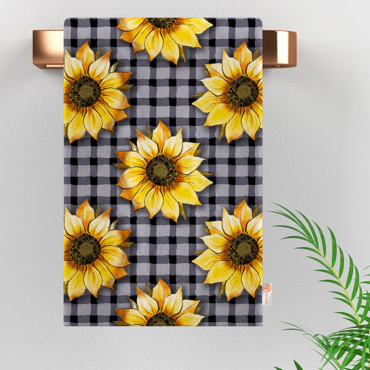 Sunflower Hand Towel|Floral Dish Cloth|Summer Tea Towel|Sunflower Decor|Cost-Effective Rag|Gift For Her|Cleaning Cloth|Flower Print Towel