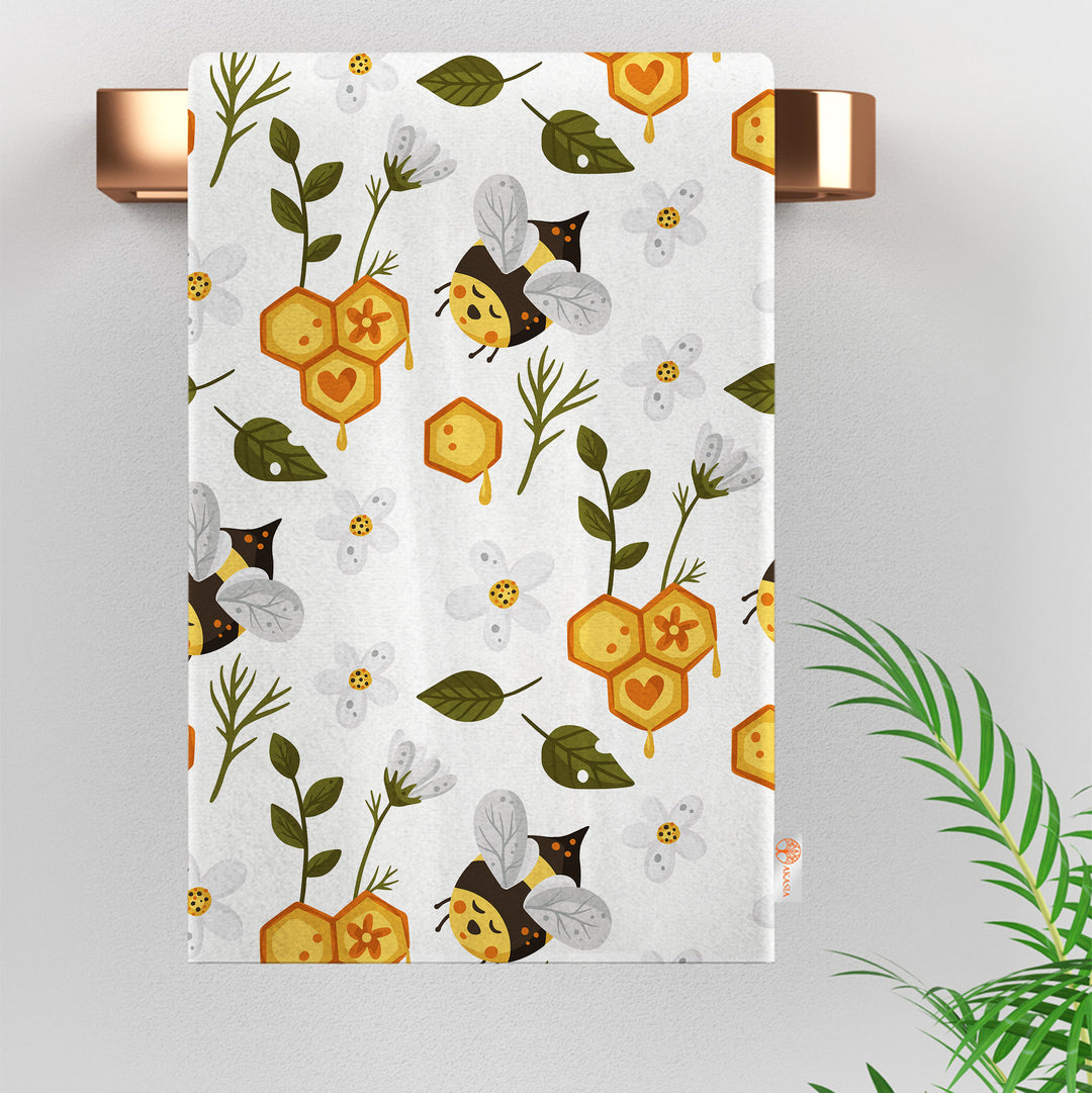 Cute Bee Print Tea Towel|Bee Dishcloth|Beehive Print Hand Towel|Daisy Dish Cloth|Eco-Friendly Rag|Soft Cleaning Towel|Kitchen Gift For Her