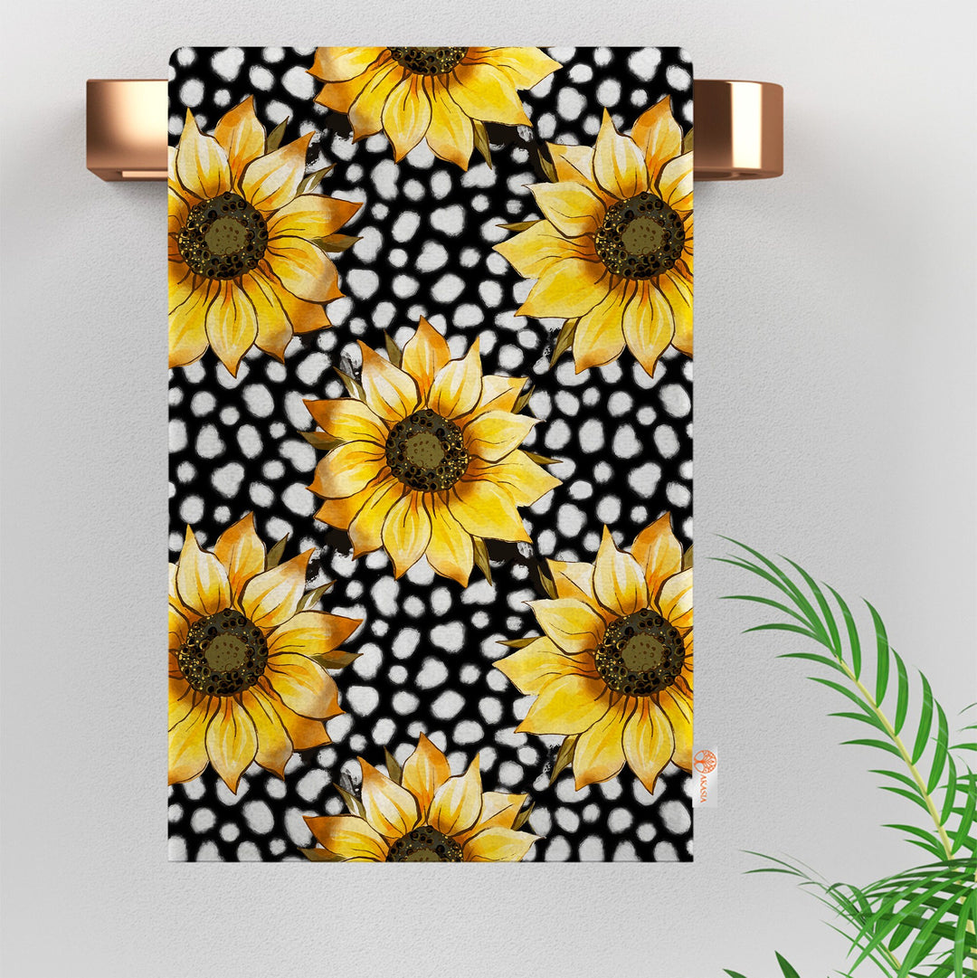 Sunflower Hand Towel|Floral Dish Cloth|Summer Tea Towel|Sunflower Decor|Cost-Effective Rag|Gift For Her|Cleaning Cloth|Flower Print Towel