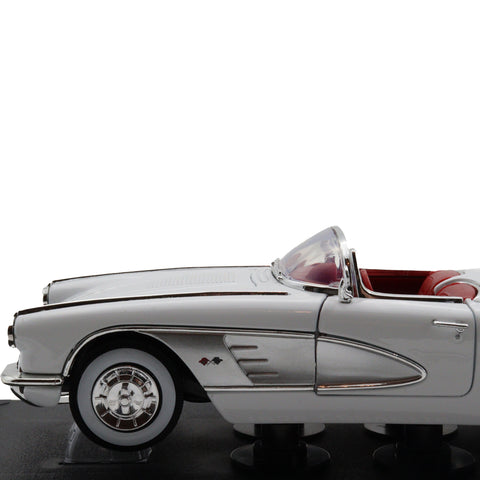 Motormax 1958 Corvette Model Car|Vintage Model Car|Scale 1:18 Diecast Collectible Item|White Metal Convertible Car Collection for Collectors