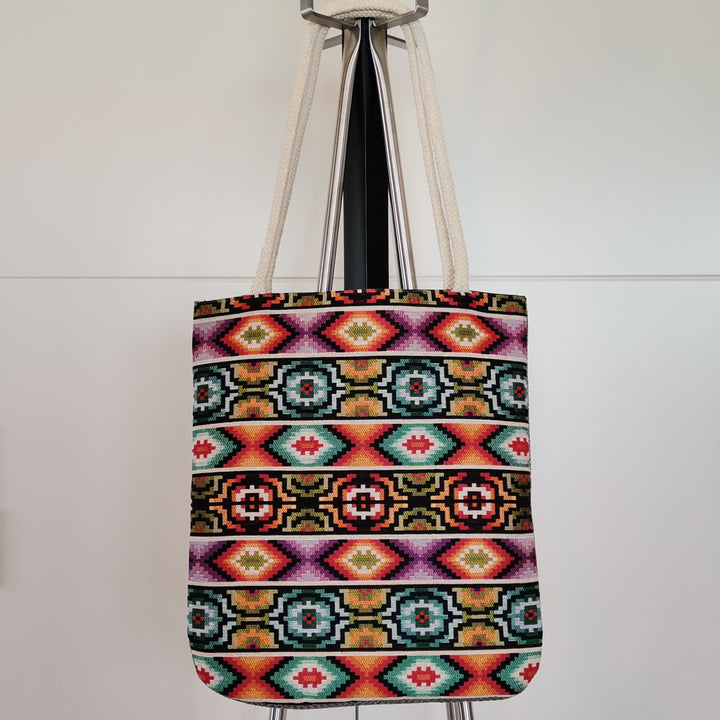 Vintage Style Tapestry Shoulder Bag