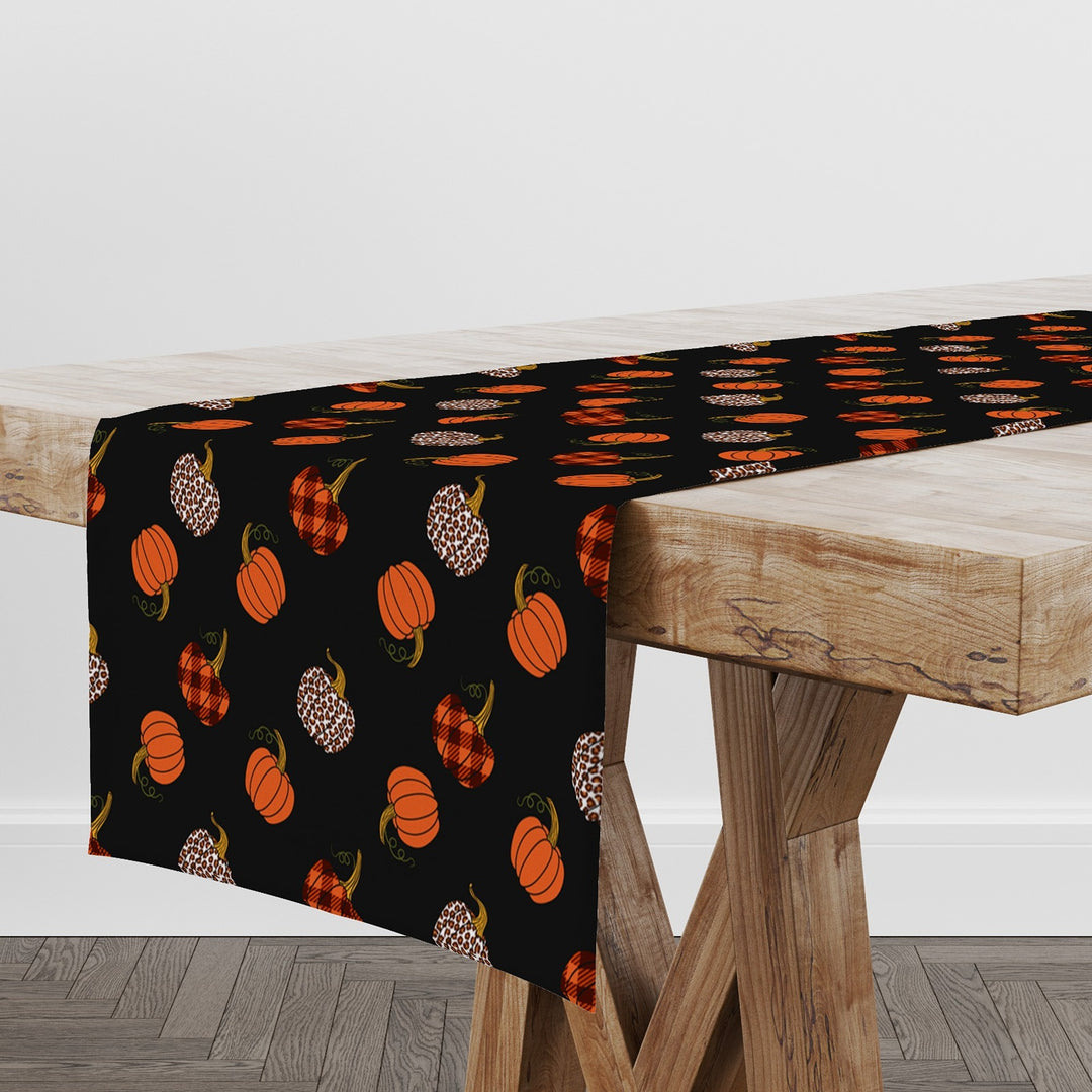 Fall Trend Table Runner with Pumpkin UHD018 t