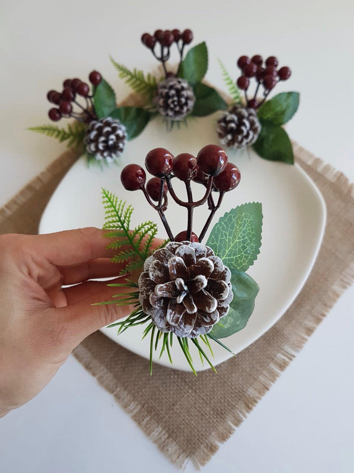 Christmas Napkin Rings|Winter Trend Napkin Ring|Jute Rope Napkin Holder|Redberry Table Decor|Pinecones Tablecenterpiece|Love Napkin Holder