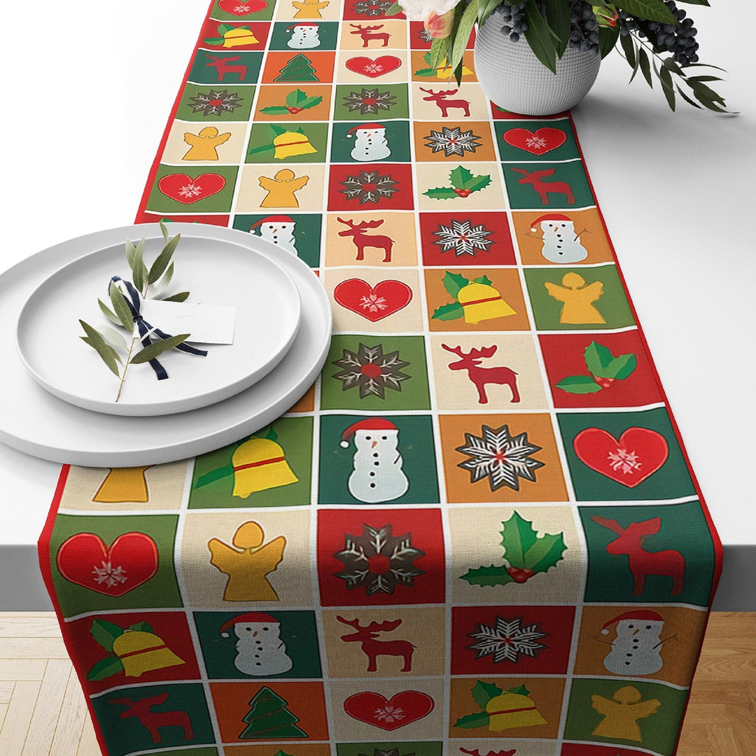 Christmas Table Runners|Winter Trend Table Runner|Xmas Berry Home Decor|Decorated Xmas Tree Table Decor|Xmas Icons Runner Tablecloth