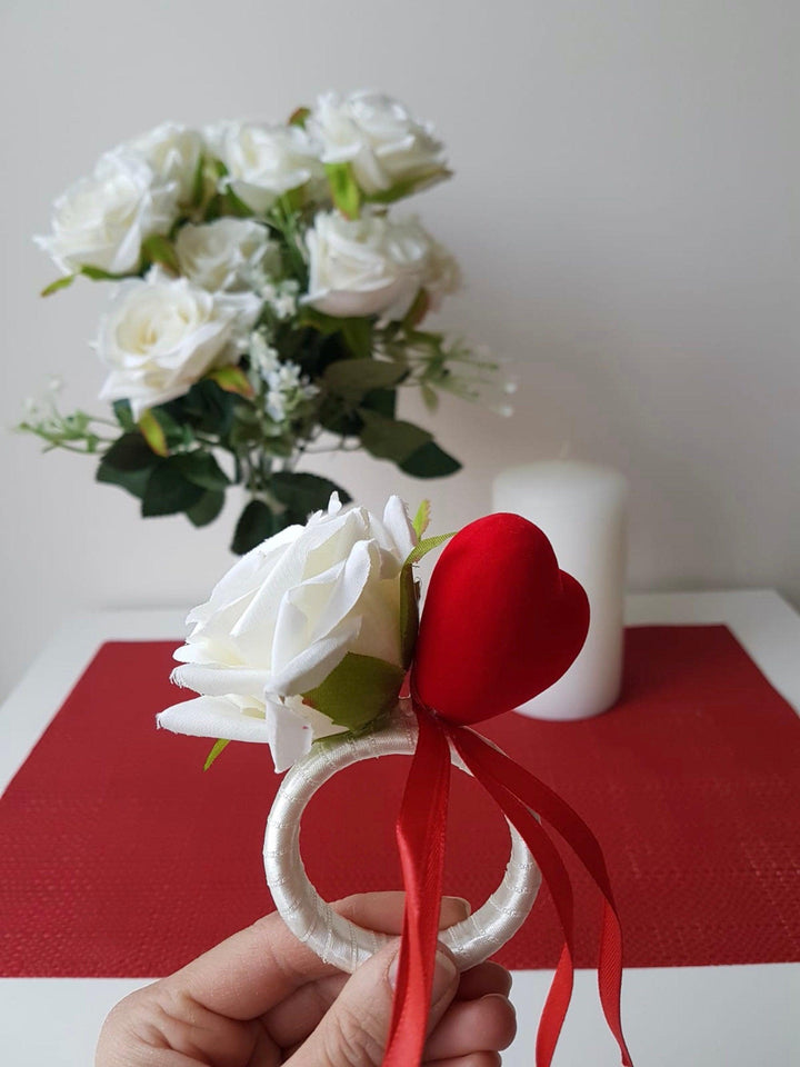 Love Napkin Ring|White Rose Red Heart Napkin Ring|Table Centerpiece|Floral Napkin Holder|Valentine&#39;s DayGift for Him|I love You Table Top