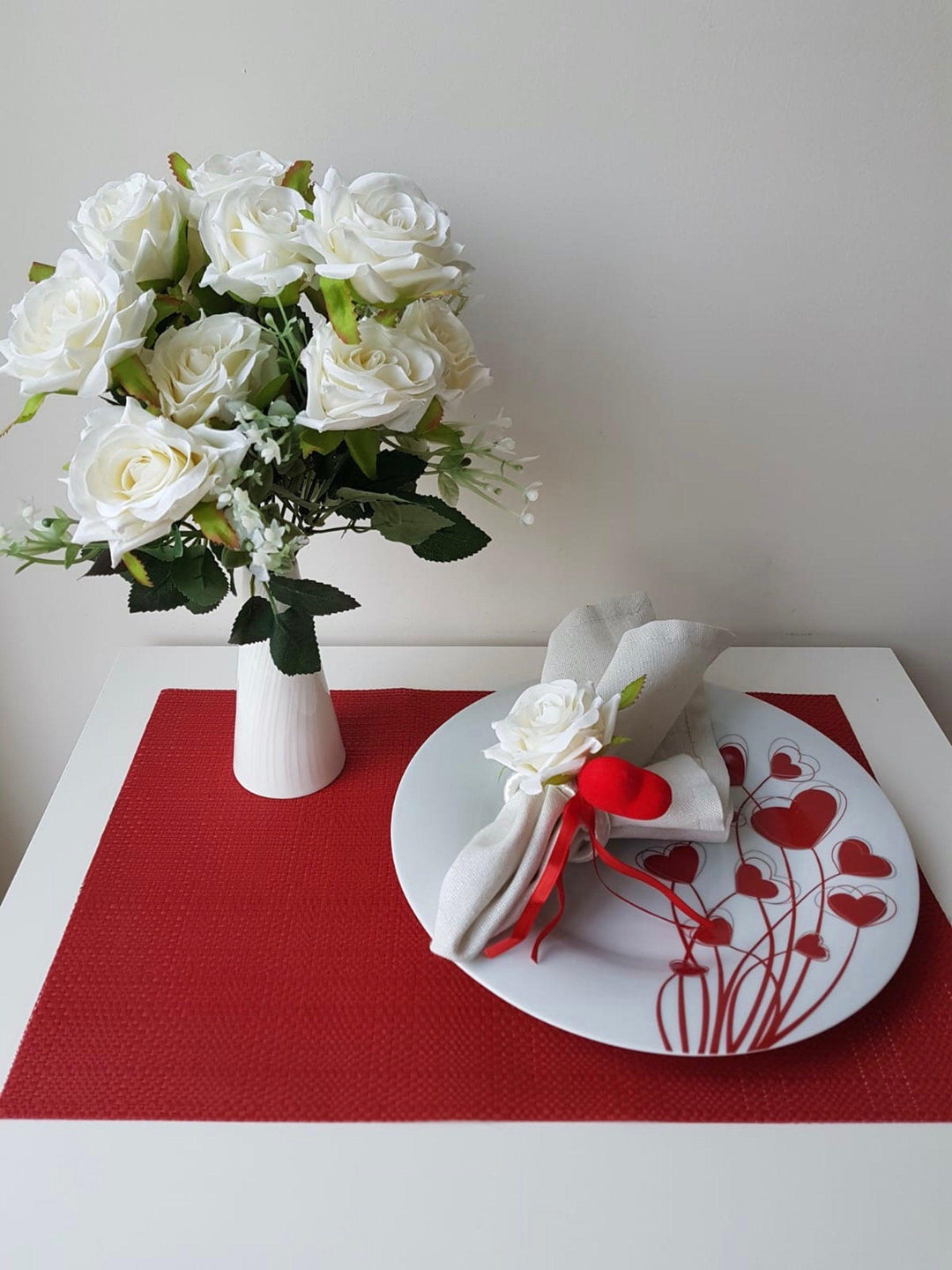 Love Napkin Ring|White Rose Red Heart Napkin Ring|Table Centerpiece|Floral Napkin Holder|Valentine&#39;s DayGift for Him|I love You Table Top