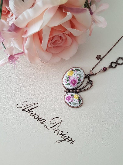 Butterfly Embroidered Necklace|Stylish Handmade Floral Embroidery Necklace|Vintage Style Embroidered Butterfly Pendant|Jewelry Gift for Her