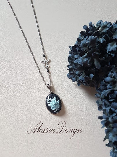 Hand Stitched Necklace|Black Blue Embroidery Necklace|Blue Floral Embroidered Jewelry|Bridesmaid Vintage Pendant|Gift for Her|Gift for Mom