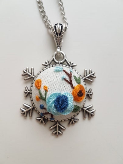 Personalized Snowflake Necklace|Vintage Blue Floral Embroidered Initial Pendant|Unique Baby Shower Embroidery Jewelry|New Mom Gift