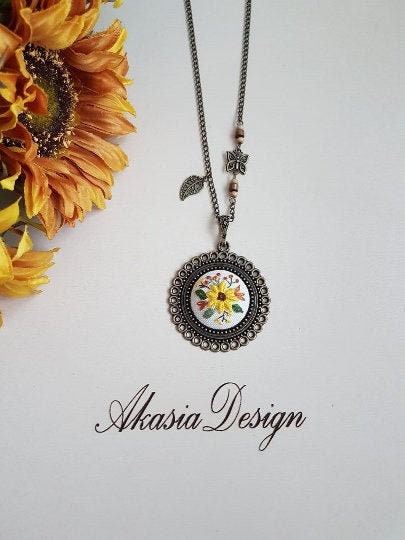 Sunflower Embroidered Jewelry|Stylish Handmade Yellow Floral Embroidery Necklace|Vintage Style Embroidered Pendant|Unique Gift for Her