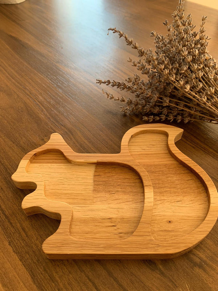 Wooden Squirrel Shaped Snack Plate |Wooden Decor|Nut Platter|Custom Table Decor|Wooden Plate|Gift for her|Wood Art|Housewarming Gift