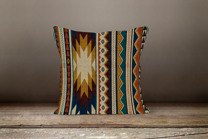 Digital Print Southwestern Pillow Cover|Rug Kilim Design Pillow Cushion Case|Worn Looking Aztec Print Ethnic Home Decor|Authentic Pillow Top