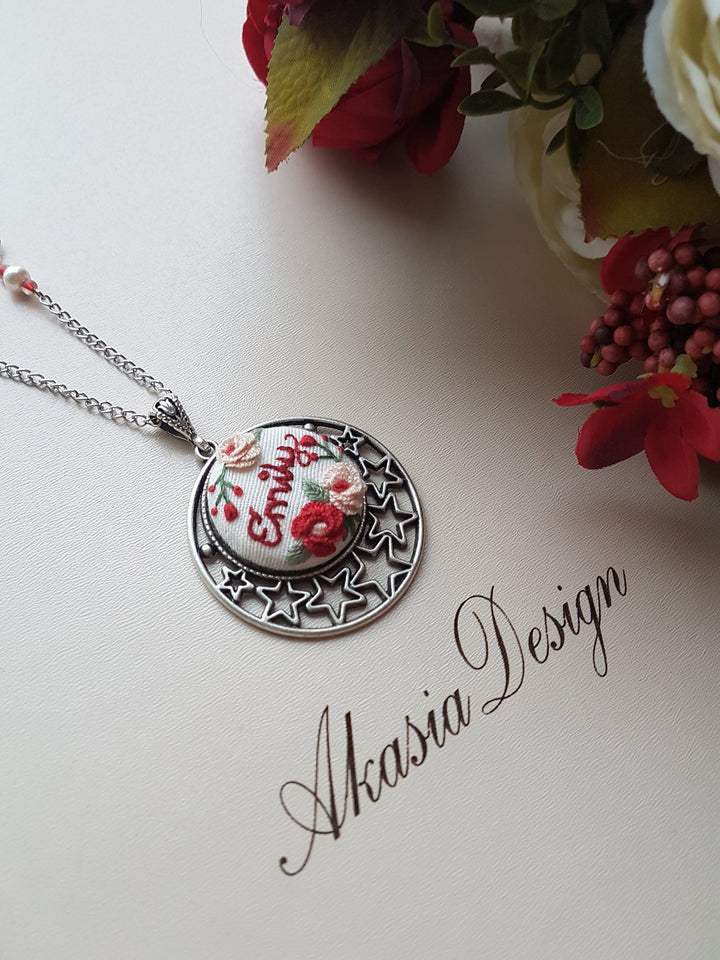 Red Floral Necklace|Personalized Red Floral Circle Stars Embroidery Necklace|Vintage Embroidered Pendant|Unique Jewelry gift|Wedding Gift