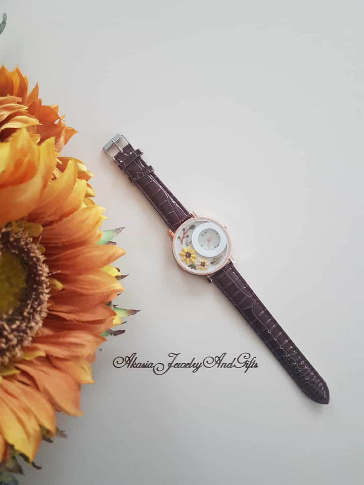 Embroidered Black Wrist Watch|Personalized Daisy Vintage Women Watch|Unique Floral Watch Gift for Mother|Hand Stitched Daisy Embroidery