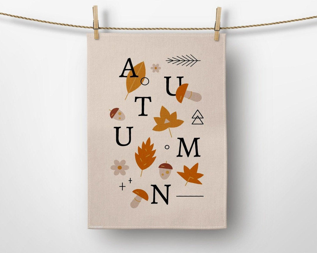 Fall Trend Kitchen Towel|Autumn Leaves Dish Towel|Autumn Print Hand Towel|Decorative Hand Towel|Dry Leaves Tea Towel|Autumn Trend Hand Towel