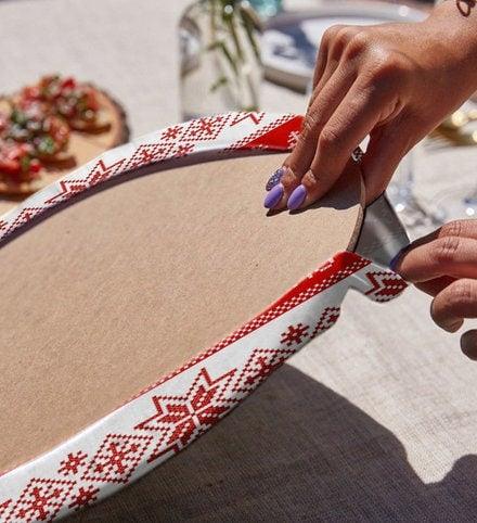 Christmas Placemat|Set of 2 Xmas Design Red White Supla Table Mat|Winter Trend Round American Service Dining Underplate|Farmhouse Xmas Supla