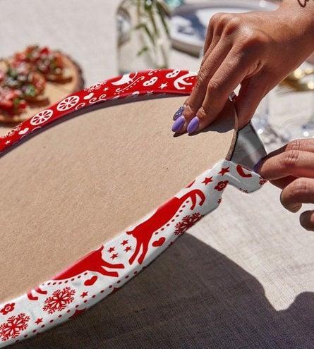 Christmas Placemat|Set of 2 Xmas Deer Supla Table Mat|Winter Trend Red White Round American Service Dining Underplate|Xmas Themed Coasters