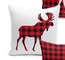 Set of 4 Christmas Pillow Covers and 1 Table Runner|Winter Trend Buffalo Check Christmas Deer Home Decor|Plaid Xmas Runner and Cushion Case