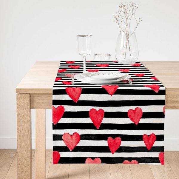 Valentine's Day Table Runner|Love Table Top|February 14 Home Decor|Heart Print Romantic Kitchen Table Decor|Gift Tablecloth for Sweetheart