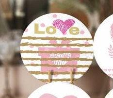 Valentine's Day Placemat|Set of 6 Love Print Supla Table Mat|Heart and Gift Box Round Dining Underplate|Romantic Home Decor|Gift for Women