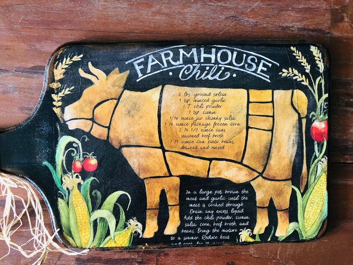 Hand Painted Wooden Cutting Board|Farmhouse Cow Presentation Plate|Wooden Kitchen Decor|Custom Table Decor|Original Home Decor|Gift For Mom