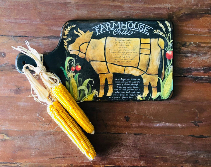 Hand Painted Wooden Cutting Board|Farmhouse Cow Presentation Plate|Wooden Kitchen Decor|Custom Table Decor|Original Home Decor|Gift For Mom