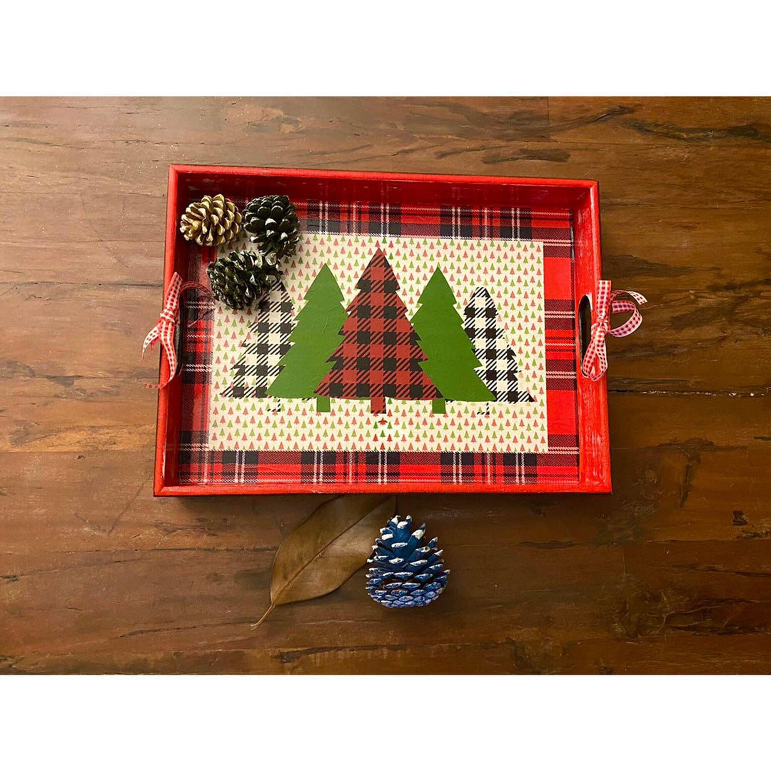 Xmas Serving Tray|Winter Trend Tray|Hand Painted Wooden Tray|Checkered Pine Tree Decor|Xmas Table Decor|Farmhouse Style Gift for Her/Mom