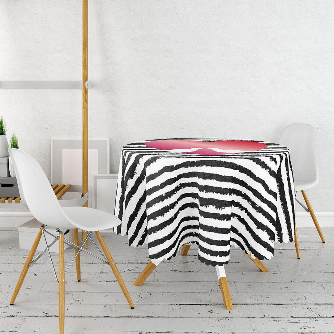 Valentine Tablecloth|Circle Striped Table Cover|Valentine's Day Gift for Her|Heart Print Round Table Linen|February 14 Decor|Love Tabletop