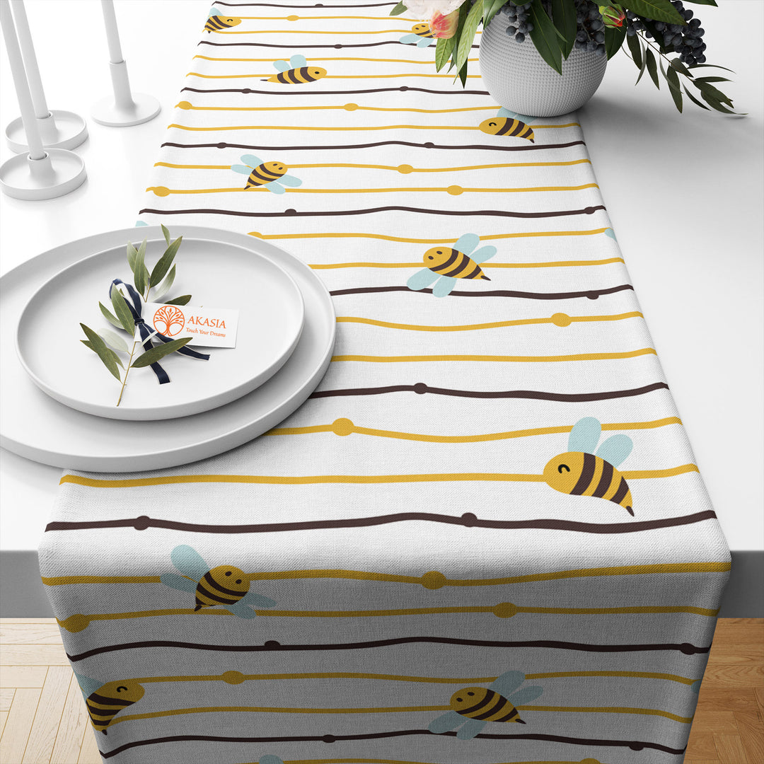 Bee Table Runner|Honeycomb Runner|Farmhouse Bee Print Tabletop|Decorative Stylish Tablecloth|Summer Table Runner|Housewarming Table Decor