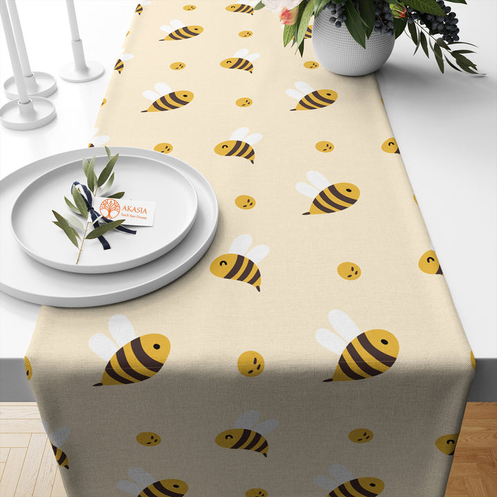 Bee Table Runner|Honeycomb Runner|Farmhouse Bee Print Tabletop|Decorative Stylish Tablecloth|Summer Table Runner|Housewarming Table Decor