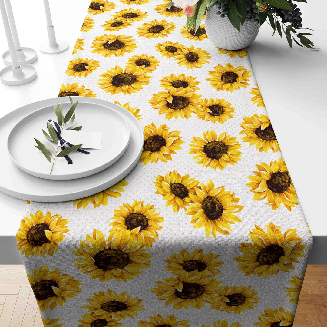 Sunflower Table Runner|Sunflower Tabletop|Summer Tablecloth|Sunflower Home Decor|Housewarming Runner|Farmhouse Floral Print Tabletop