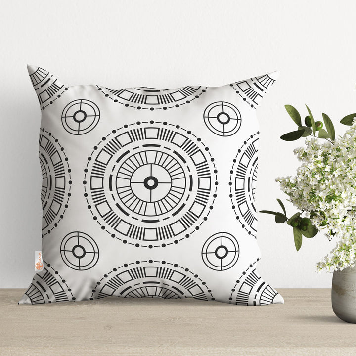 Geometric Abstract Pillow Cover|BW Cushion Case|Decorative Pillowtop|Boho Bedding Decor|Cozy Throw Pillowcase|Outdoor Cushion Case