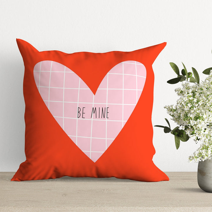 Heart Pattern Pillow Cover|Be Mine Pillow Case|Valentine's Day Romantic Cushion Case|Love-themed Home Decor Accent|Charming Pillowcase Gift